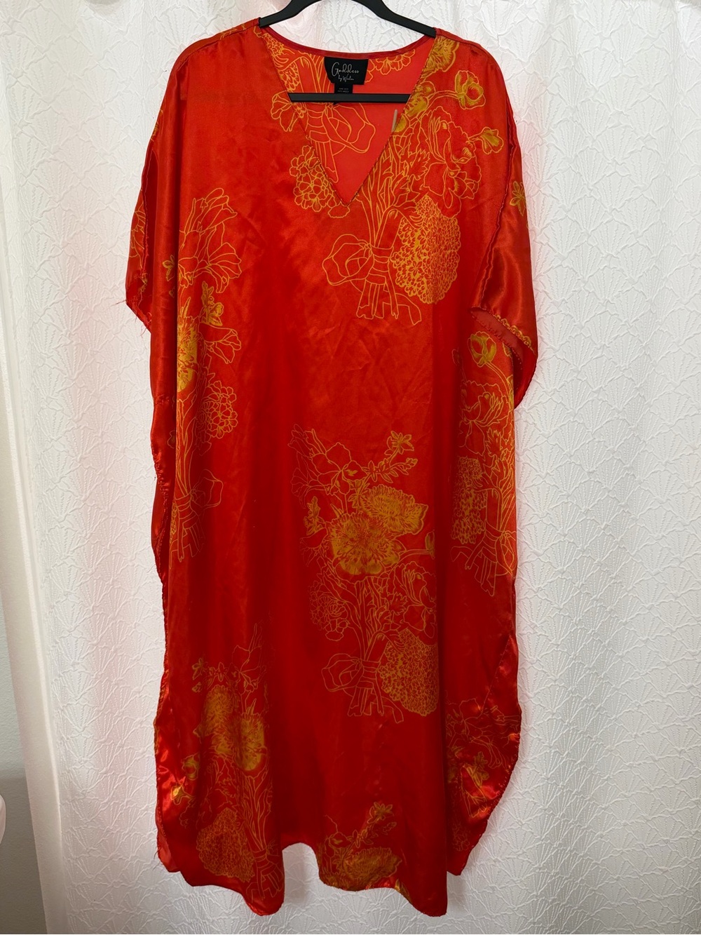 Gilli Red Floral-Print Men's Shirt with Gold Botanical Accents